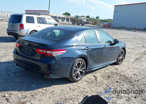 2018 Toyota Camry Se из США, поврежденный, VIN 4T1B11HKXJU597861